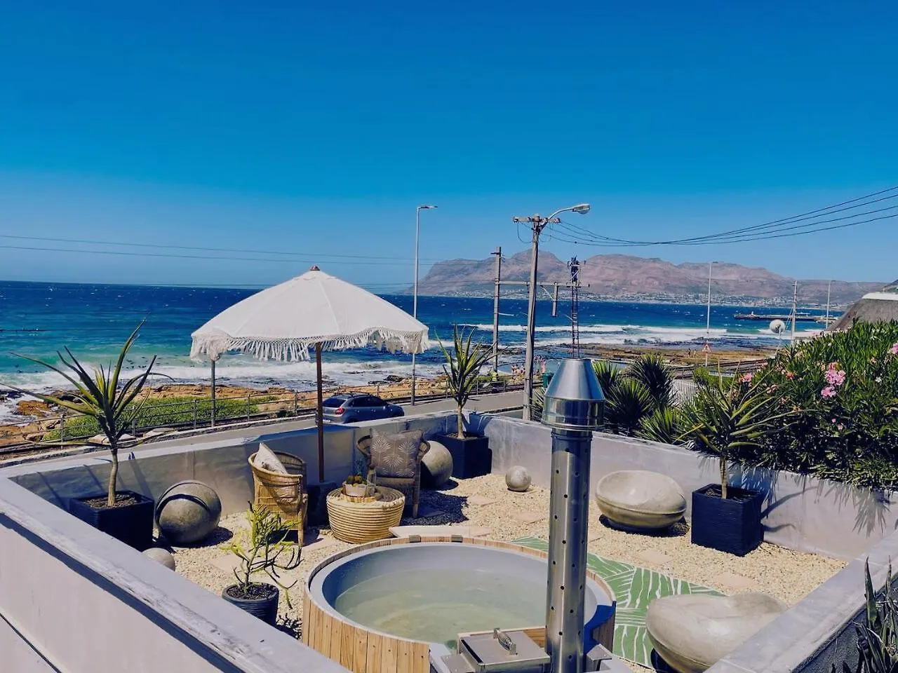 Stoep By Ideas Cartel Hotel Kalk Bay Guest house